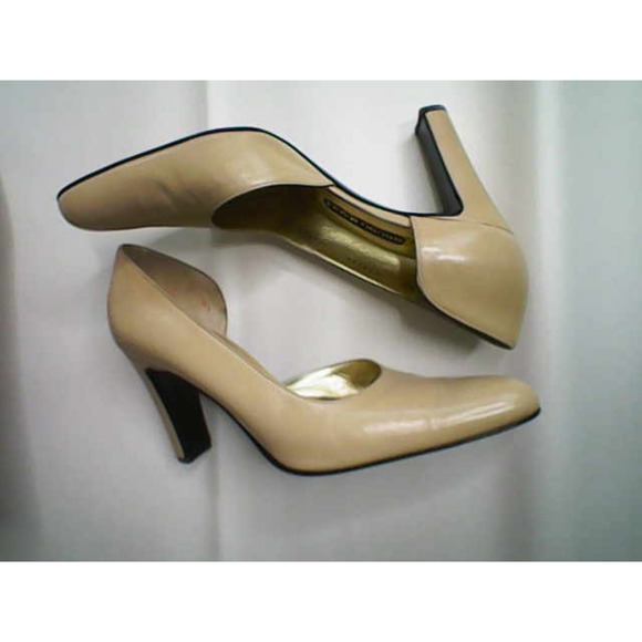 Bruno Magli Couture Beige Size 38 Chunky Heel Dress Pump - Picture 10 of 16